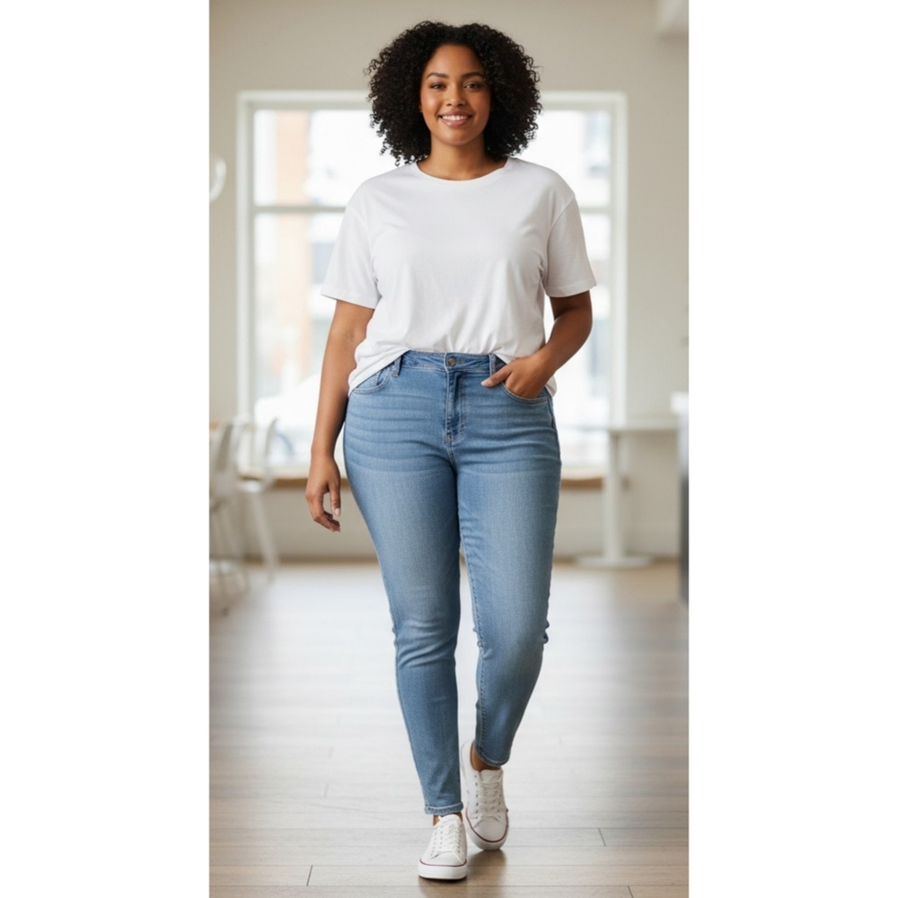 Gap True Skinny Mid Rise Jeans In Light Indigo Wash Size 16/35